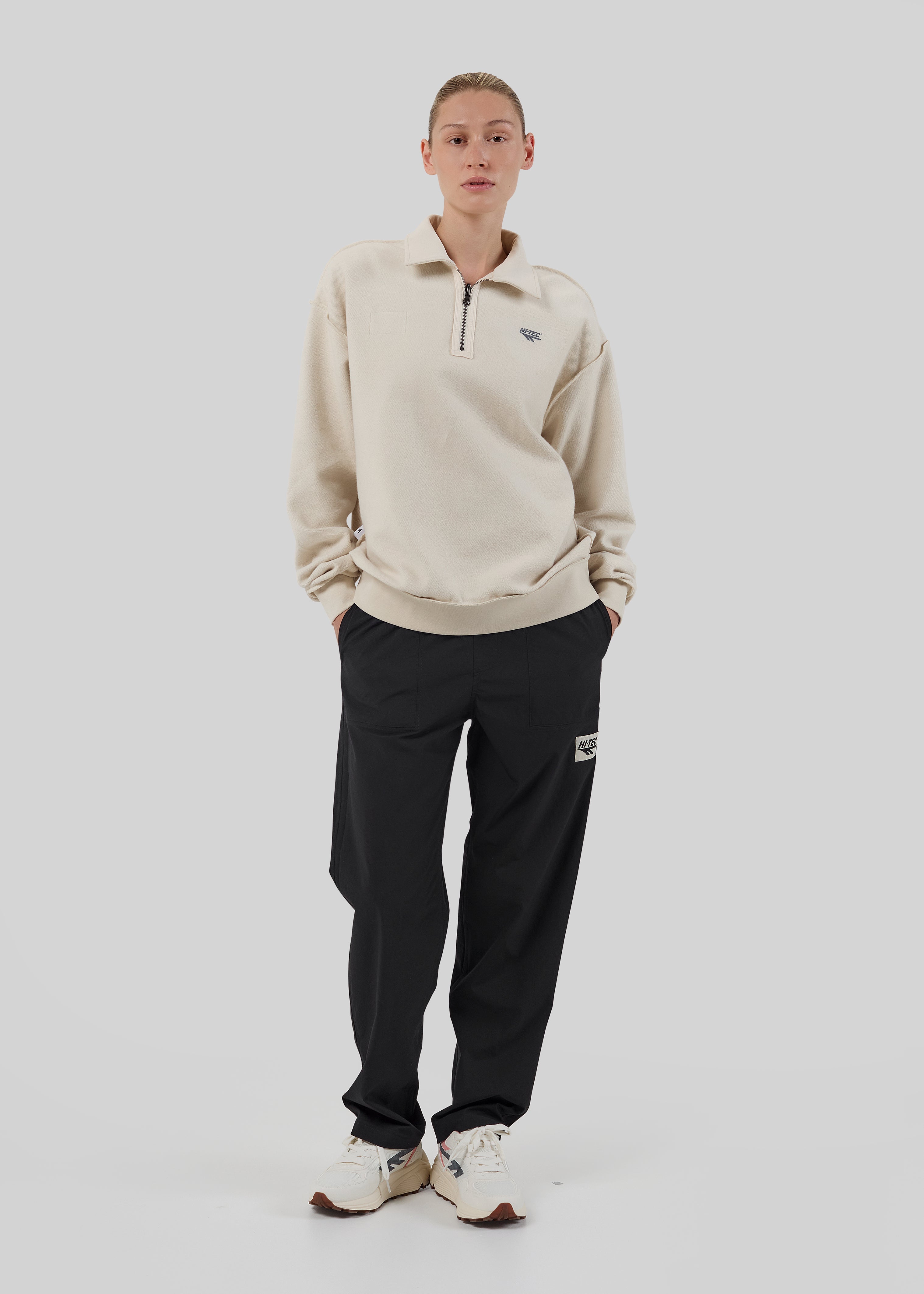 HTS74 ARS HALF ZIP SWEATER