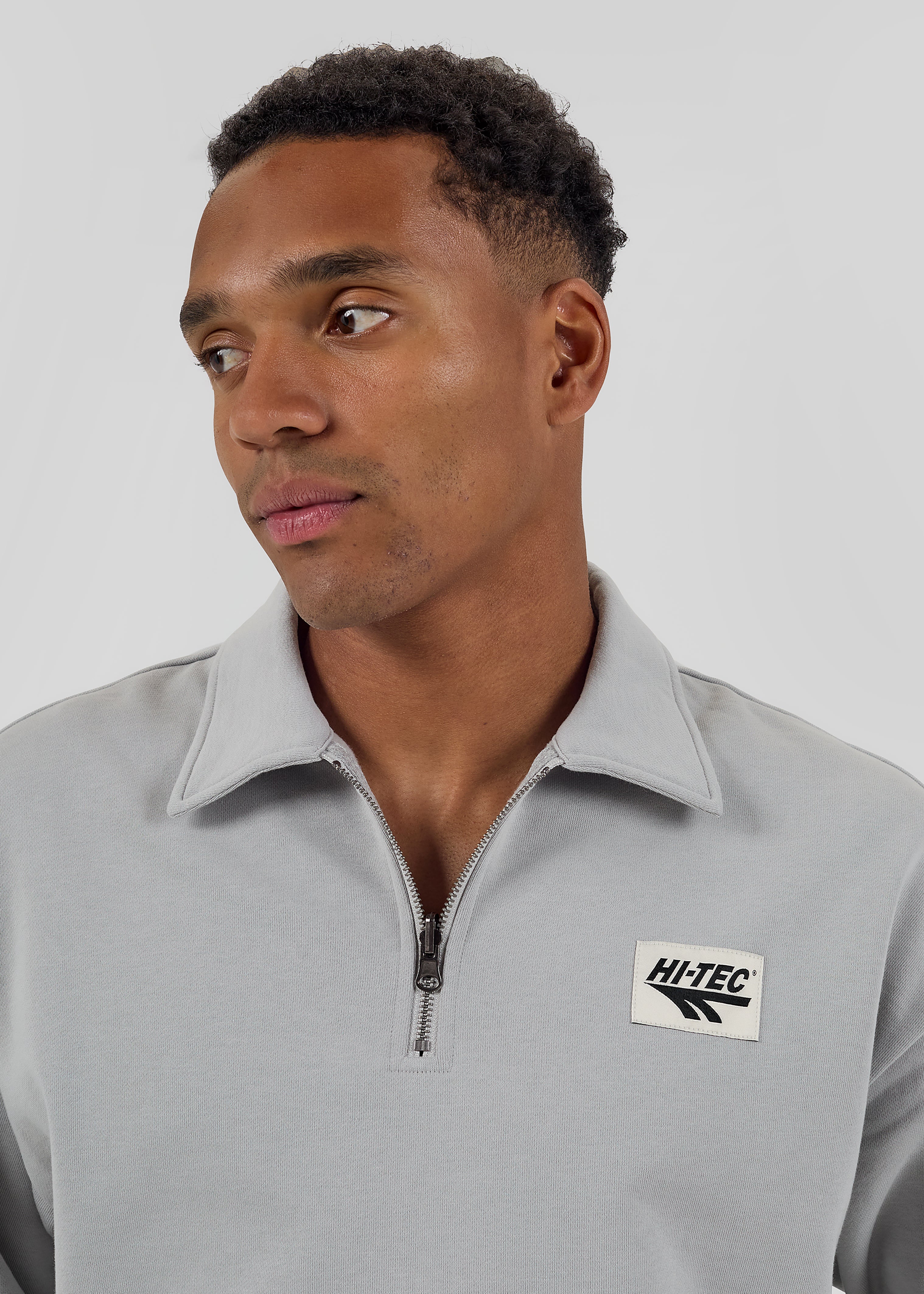 HTS74 ARS HALF ZIP SWEATER