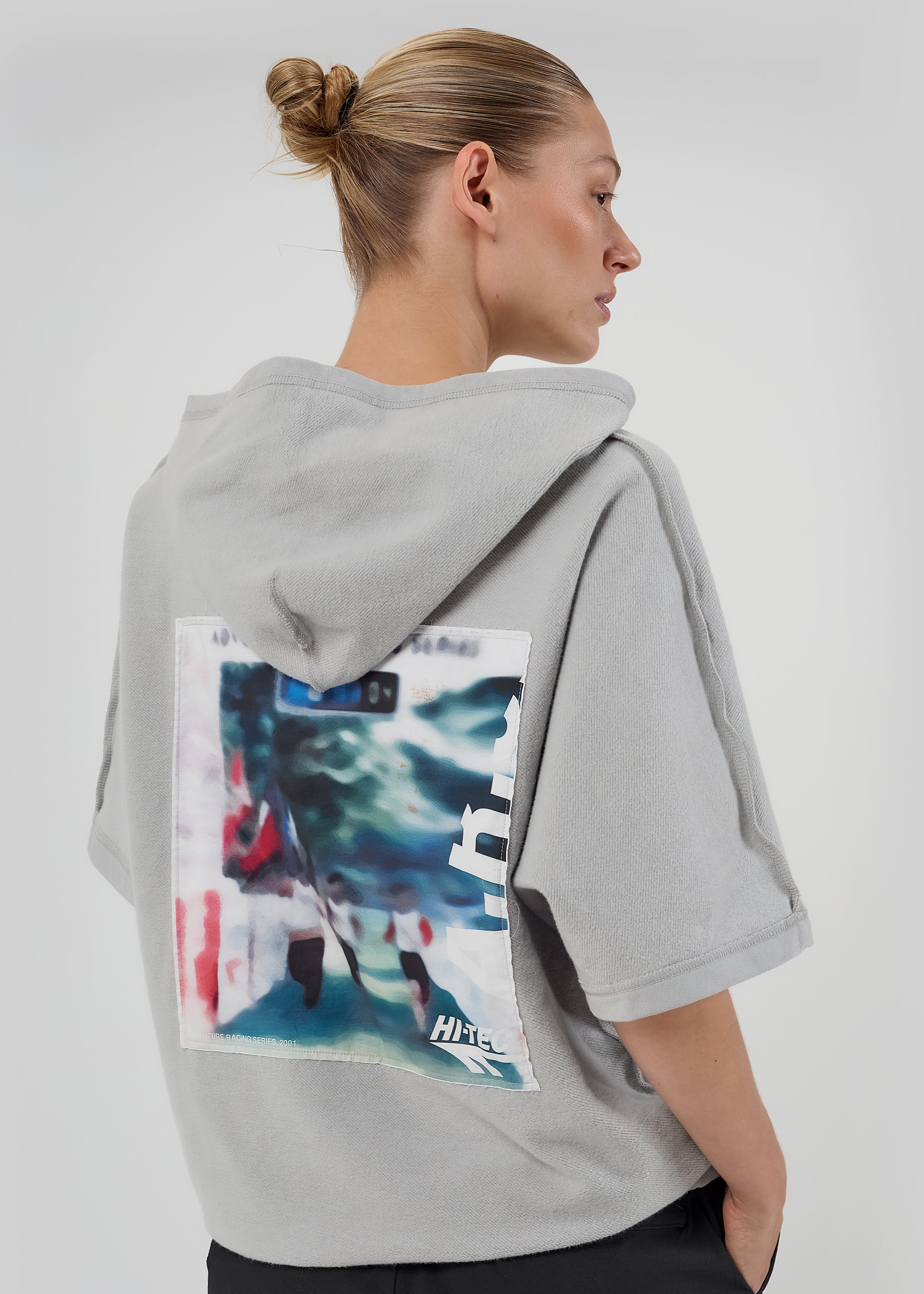 HTS74 ARS SLEEVELESS HOODIE